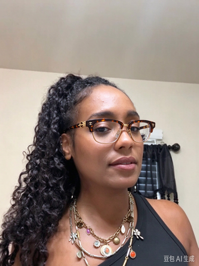 Customer photo by l***8